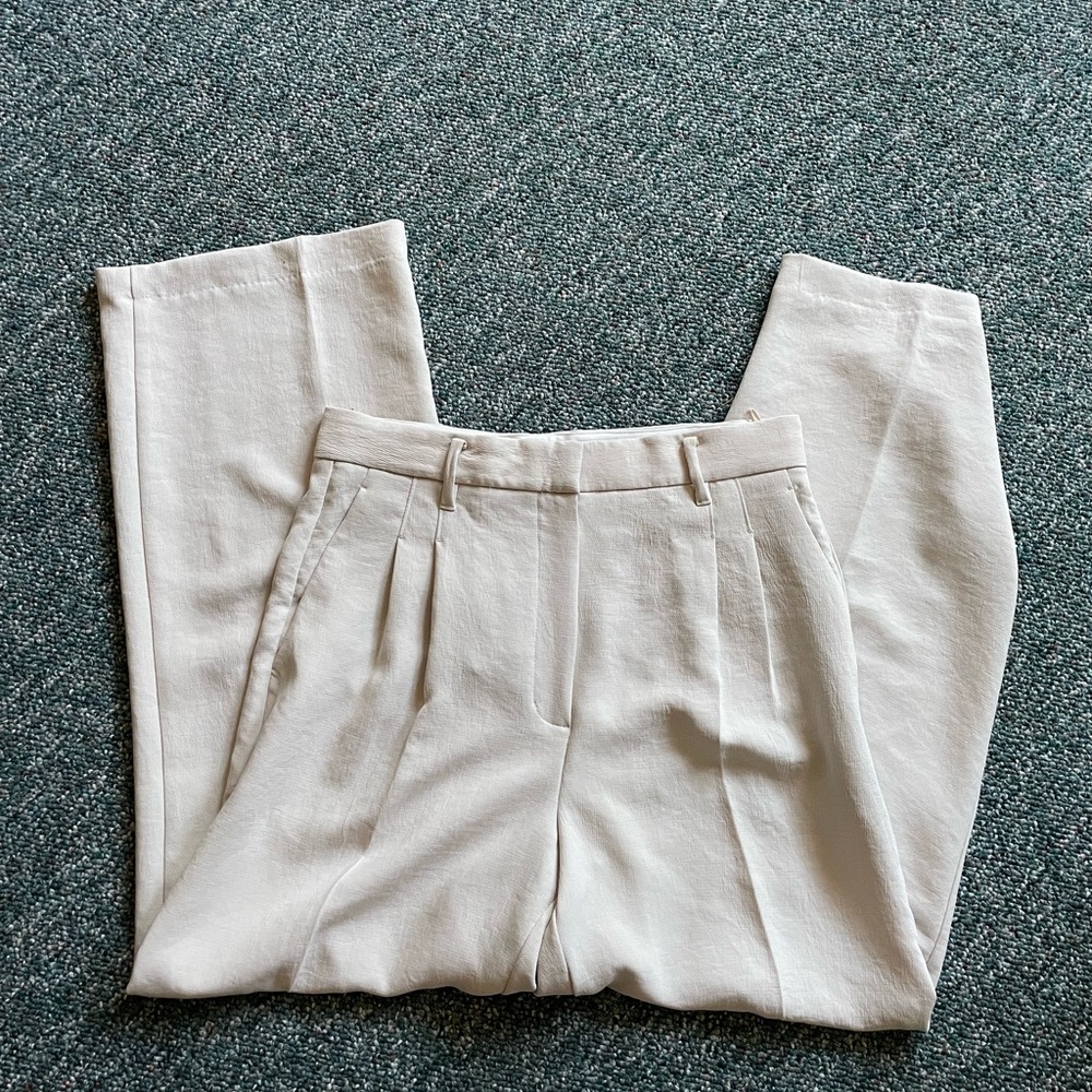 Aritzia Wilfred The Effortless Pant - Picture 3 of 7